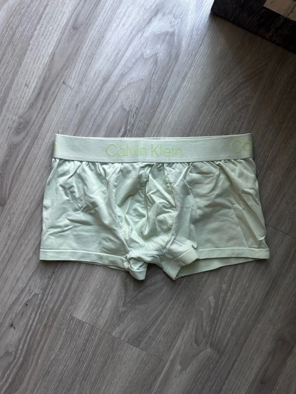 Calvin Klein | Microfiber Tech Low Rise Trunk in Lime Cream (Small)